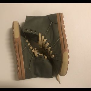 Levi’s Olive green canvas boots
